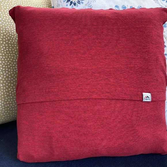 Cincinnati Reds MLB Baseball Handmade upcycled T-shirt 16x16 Throw pillow cover - Picture 6 of 11